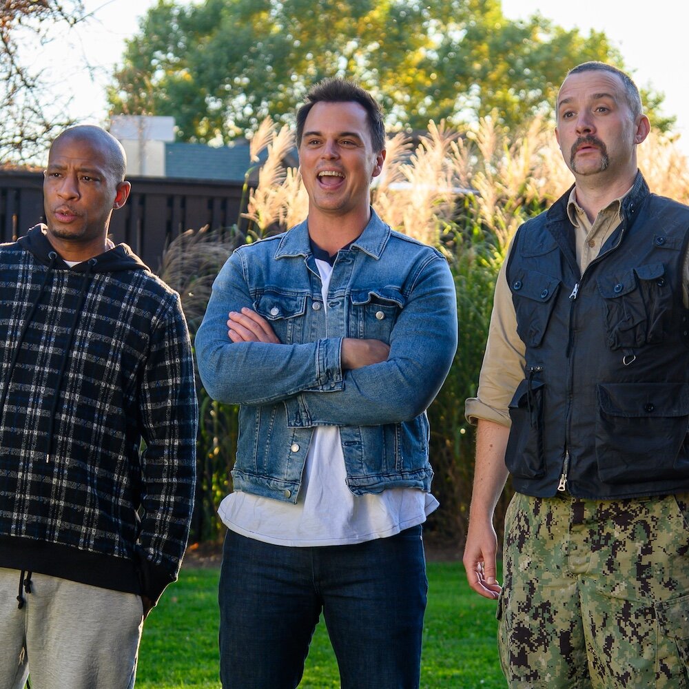 Image of ‘The Roaring Game’ Starring Mickey Rourke And Rob Gronkowski Lands North American Distribution Via Brainstorm Media article